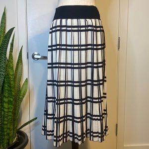 Andi + James Accordion Pleats A-line Skirt Size Medium